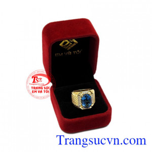 Nhẫn nam topaz ấn tượng đẹp.