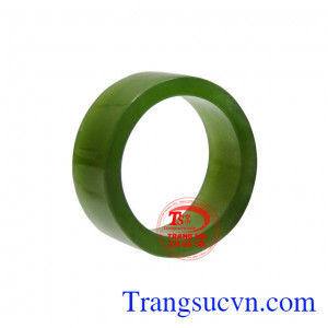 Nhẫn nephrite thiên nhiên