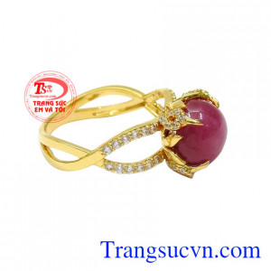 Sản phẩm sẽ giúp cho đôi bàn tay của các nàng trông nhẹ nhàng và thanh thoát hơn.