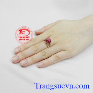 Nhẫn nữ ruby sao thanh tú