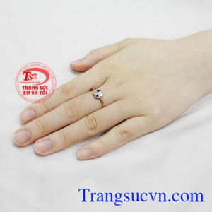 Nhẫn nữ vàng hồng tinh tế