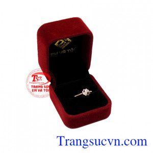 Nhẫn nữ vàng hồng tinh tế đẹp.