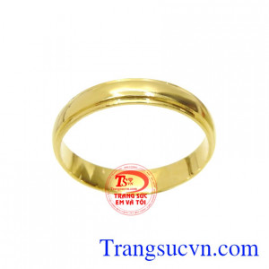Nhẫn vàng là sản phẩm được nhiều khách hàng yêu thích và lựa chọn giúp người đeo tỏa sáng.