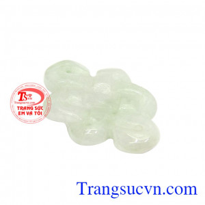 Sản phẩm chạm khắc từ ngọc cẩm thạch thiên nhiên, hợp phong thủy. Nút thắt may mắn ngọc cẩm thạch