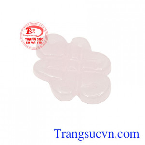 Không chỉ vậy, nó còn là tượng trưng cho phúc, lộc thọ,hỉ ,thịnh vượng, an khang, cát tường.