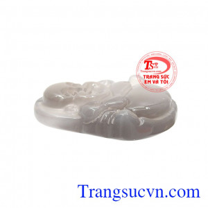 Theo truyền thuyết, phật di lặc thích biến những lo âu, buồn phiền của con người thành niềm vui. Phật di lặc hoan hỉ đá mã não