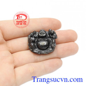 Phật Di Lặc saphir hưng thịnh sắc nét.