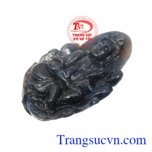 Phật Bà hay còn gọi là Quan Âm là vị phật được nhiều người biết đến với lòng từ bi, cứu vớt chúng sinh khỏi những khó khăn của cuộc sống.