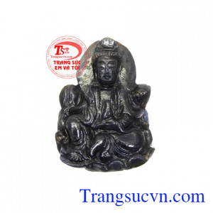 Phật Quan Âm saphir cát khí là một sản phẩm mới của trang sức Em và Tôi được nhiều khách hàng ưa chuộng.