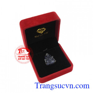 Phật Quan Âm saphir cát khí may mắn.