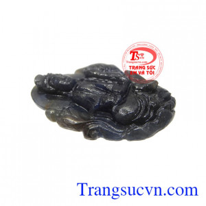 Do vậy, sản phẩm rất phù hợp làm quà tặng người thân, bạn bè để cầu chúc nhiều điều may mắn sẽ đến với họ.