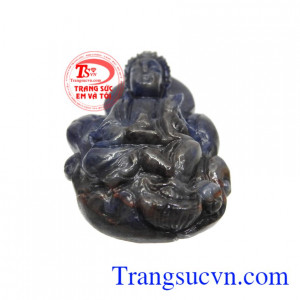 Sự hiện thân của Quan Âm như truyền tới thông điệp rằng tình thương yêu, nhẫn nại và sự tỉnh thức vì lòng từ bi dùng mọi phương tiện hóa thân, Phật luôn luôn có mặt cứu độ chúng sanh.