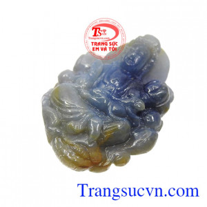 Sản phẩm giúp mang đến bình an, thịnh vượng và cát khí đến cho người dùng.