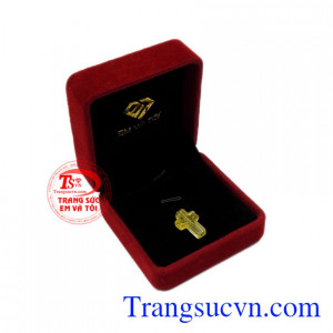 Thánh giá thạch anh tóc đẹp thiên nhiên.