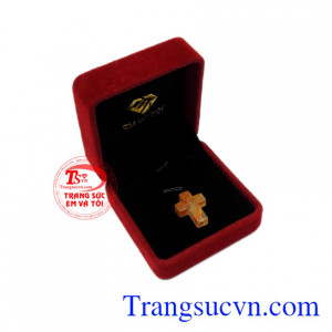 Thánh giá thạch anh tóc đẹp.