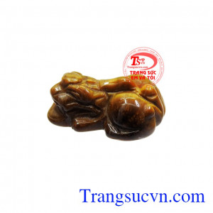 Với chạm khắc tỉ mỉ, tinh tế mang đến mặt tỳ hưu đẹp mắt, hợp phong thủy. Tỳ hưu mắt hổ giữ của