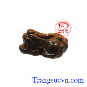 Tỳ hưu là linh vật giữ của, hút tiền tài về cho gia chủ. Tỳ hưu mắt hổ hút tài lộc