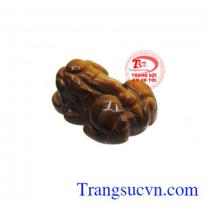 Những ai buôn bán hay kinh doanh đều lựa chọn tỳ hưu để làm trang sức phong thủy. Tỳ hưu mắt hổ hút tài lộc