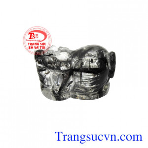 Tỳ hưu là linh vật chiêu tài lộc và mang đến may mắn về đường công danh cho người sở hữu.