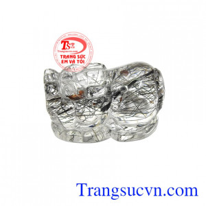 Do đó, tỳ hưu luôn là sự lựa chọn phong thủy hàng đầu của giới kinh doanh, buôn bán.