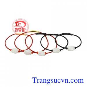 Vòng tay cẩm thạch vượng khí