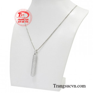 Bộ sản phẩm sẽ là sự lựa chọn hoàn hảo dành cho những ai theo phong cách cá tính.