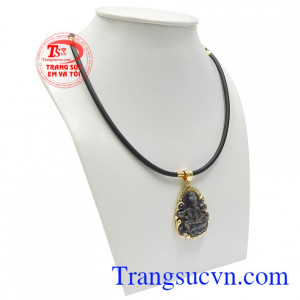 Phật Bà Quan âm tượng trưng cho điềm lành, lòng thánh thiện, bao dung, hướng phật