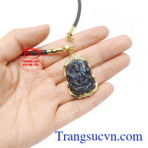 Bộ Phật Quan Âm Sapphire Bình An chế tác đẹp, chất lượng cao