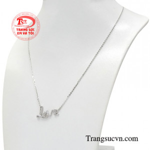 Đây cũng là món quà vừa đáng yêu vừa là tâm tình của các chàng trai dành cho người con gái của mình.