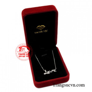 Dây chuyền chữ love dễ thương