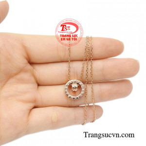 Dây chuyền nữ vàng hồng cá tính hợp xu hướng.