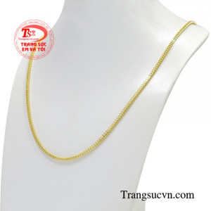 Sản phẩm này không chỉ mang đến vẻ hợp thời trang, mà còn lại giúp người đeo tự tin thể hiện phong cách và cá tính của mình.