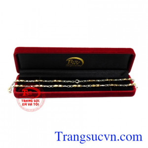 Dây chuyền vàng phong cách lịch lãm