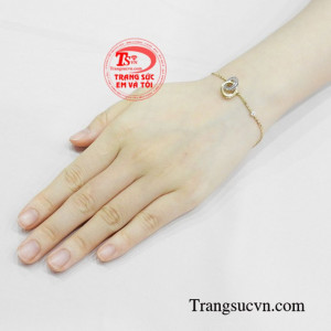 Lắc nữ vàng tây ấn tượng