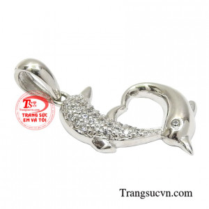 Sản phẩm còn phù hợp với nhiều kiểu trang phục và hợp với xu hướng.