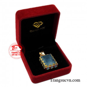 Mặt dây đá aquamarine chất lượng đẹp.