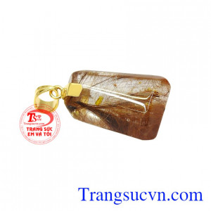 Đá thạch anh tóc mang đến may mắn về tài lộc, thịnh vượng và đem lại nhiều bình an.