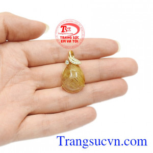 Mặt dây thạch anh tóc thanh tú đẹp.