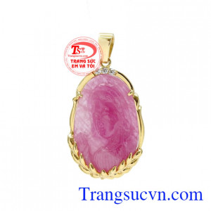 Mặt Đức Mẹ Ruby Thánh Thiện bọc vàng 14k chạm khắc đẹp, tinh tế