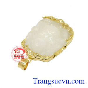 Vì vậy sản phẩm Phật Di Lặc rất được mọi người ưa chuộng làm vật đeo bên mình vừa phong thuỷ vừa thời trang.