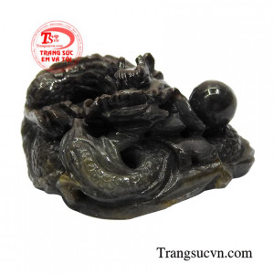 Rồng là biểu tượng cho sức mạnh uy nghi, phú quý, điềm lành, là linh vật cát tường phương Đông.