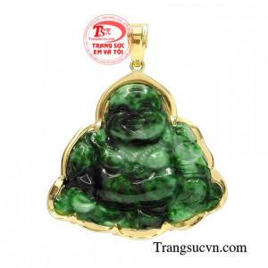 Mặt vàng Di Lặc cẩm thạch đẹp kết hợp cùng dây chuyền vàng hay dây cao su bọc vàng hợp thời trang, bền đẹp.