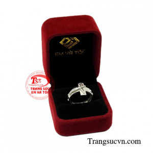 Nhẫn bạc jesus cá tính chất lượng.