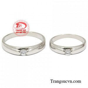 Cặp nhẫn cưới này sẽ là minh chứng cho tình yêu của đôi lứa, giúp các cặp vợ chồng thêm phần hạnh phúc trong ngày trọng đại.