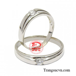 Nhẫn cưới vàng trắng sâu đậm yêu thương.