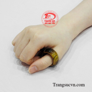Nhẫn mắt hổ chất lượng nam tính.