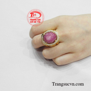 Nhẫn nam Ruby sao rồng vàng tinh tế.