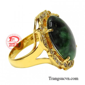 Nhẫn nữ cẩm thạch cao sang nhận đặt chế tác theo yêu cầu.
