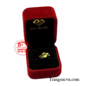 Nhẫn nữ vàng đẹp chất lượng.