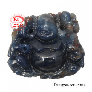 Phật Di Lặc sapphire an khang là lựa chọn tuyệt vời để làm mặt dây chuyền đeo sang trọng, phong thuỷ